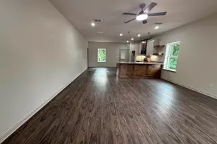 817 Boyd Ave, Tyler, TX 75701 - Photo 2