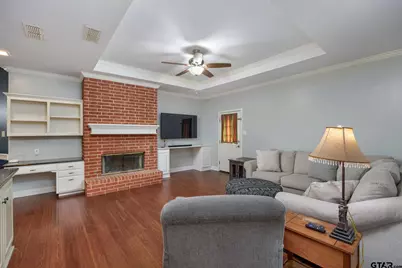 6620 Rollins, Tyler, TX 75703 - Photo 4