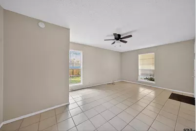 4304 Edinburgh, Tyler, TX 75703 - Photo 16