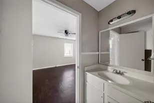 4304 Edinburgh, Tyler, TX 75703 - Photo 12