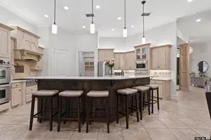 1915 Stoneleaf Dr, Tyler, TX 75703 - Photo 10