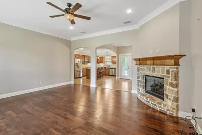 13553 Country Glen, Tyler, TX 75706 - Photo 8