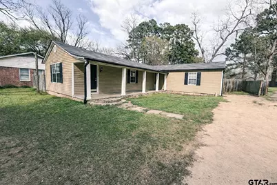 416 & 412 Lafayette, Pittsburg, TX 75686 - Photo 1