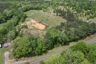 10367 St Hwy 110N, Jacksonville, TX 75766 - Photo 1