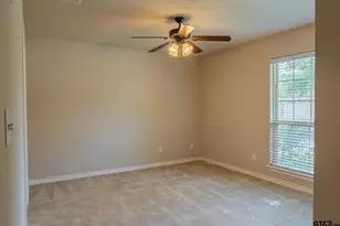 421 W Cumberland Rd, Tyler, TX 75703 - Photo 16