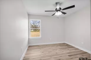427 W Harmony St, Tyler, TX 75702 - Photo 22