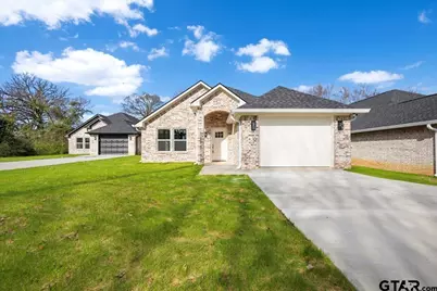 443 W. Harmony St., Tyler, TX 75702 - Photo 1