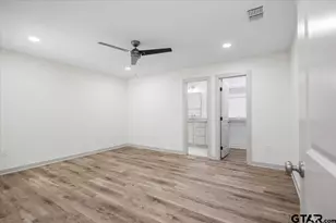 443 W Harmony St, Tyler, TX 75702 - Photo 10