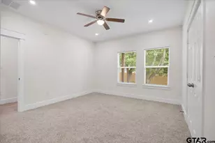 412 Crosby St, Lindale, TX 75771 - Photo 12