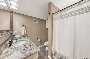 16691 S Lakeview Dr, Troup, TX 75789 - Photo 24
