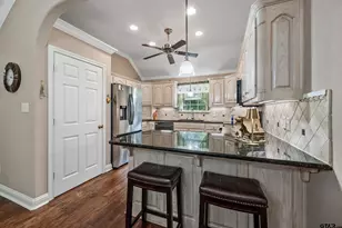 608 Green Meadow Trail, Holly Lake Ranch, TX 75765 - Photo 10