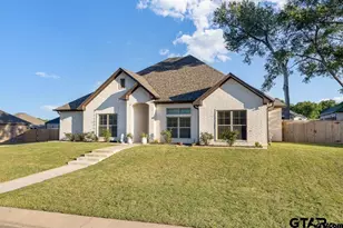 110 Rose Row, Winona, TX 75792 - Photo 2