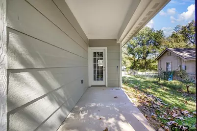 304 E Cottonwood, Overton, TX 75684 - Photo 14