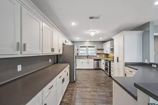 13900 County Rd 2139, Troup, TX 75789 - Photo 20