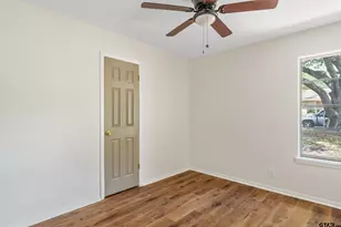 1602 Bowie Cir, Tyler, TX 75701 - Photo 4