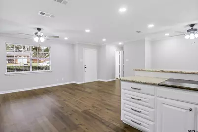 2403 Breckenridge, Tyler, TX 75702 - Photo 22