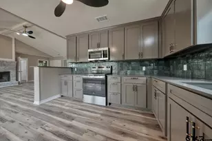 1221 Chateau Ln, Hideaway, TX 75771 - Photo 16