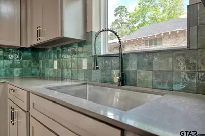 1221 Chateau Ln, Hideaway, TX 75771 - Photo 20