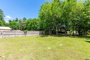 544 Cherry St, Chandler, TX 75758 - Photo 18