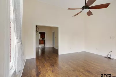 310 E 3rd St., Mt Pleasant, TX 75455 - Photo 6