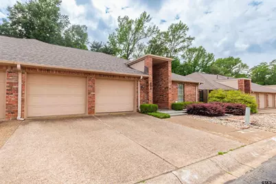 410 Amberwood Cir, Tyler, TX 75701 - Photo 2