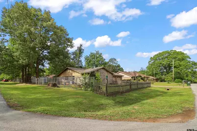 10142 Brookwood Dr, Tyler, TX 75707 - Photo 4