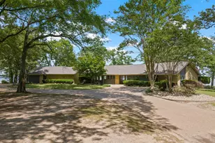 360 County Rd 2136, Pittsburg, TX 75686 - Photo 2