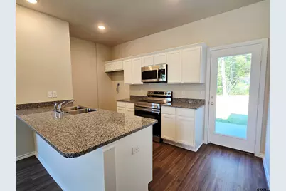 1115 Park Meadows Dr., Whitehouse, TX 75791 - Photo 4