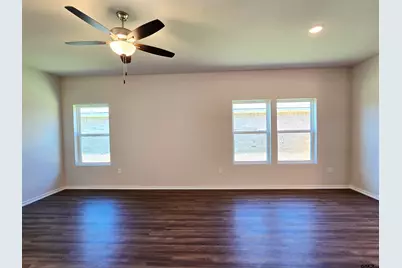 1115 Park Meadows Dr., Whitehouse, TX 75791 - Photo 6
