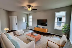 611 Park Central, Chandler, TX 75758 - Photo 2