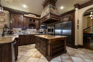2025 Stonegate Valley Drive, Tyler, TX 75703 - Photo 8