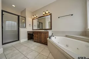 205 Heritage Ct, Lindale, TX 75771 - Photo 26
