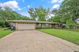 2220 Pollard Dr, Tyler, TX 75701 - Photo 2