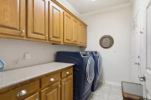1857 Hollylake Cir, Tyler, TX 75703 - Photo 22