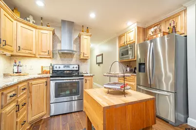 386 Spring Creek Drive, Mt Vernon, TX 75457 - Photo 10