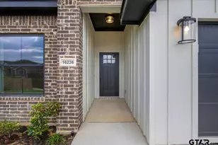 16226 Crossing Cir, Lindale, TX 75771 - Photo 44