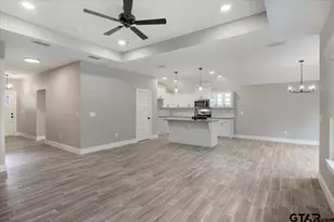 16226 Crossing Cir, Lindale, TX 75771 - Photo 4