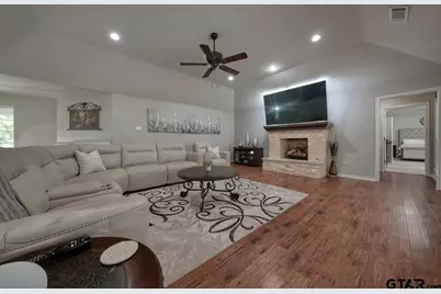 6112 Sutherland Dr, Tyler, TX 75703 - Photo 6