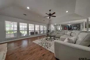 6112 Sutherland Dr, Tyler, TX 75703 - Photo 8