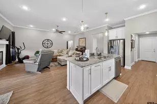 412 Meadows Ln, Chandler, TX 75758 - Photo 8