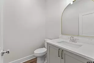 17300 Woodcrest Cir, Lindale, TX 75771 - Photo 14