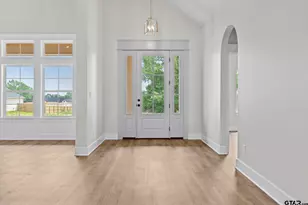 17300 Woodcrest Cir, Lindale, TX 75771 - Photo 6