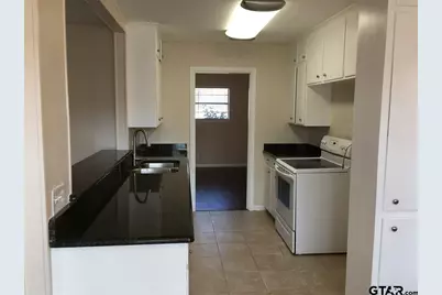 1101 Balmoral, Tyler, TX 75703 - Photo 6