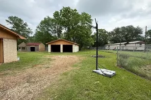 204 N US Hwy 287, Elkhart, TX 75839 - Photo 30