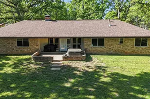 2225 Heather Ln, Tyler, TX 75703 - Photo 4