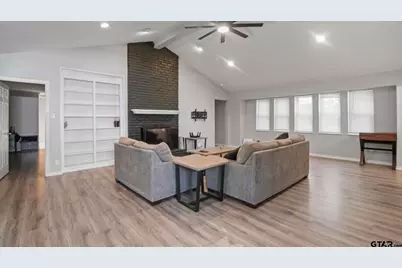 2225 Heather Ln., Tyler, TX 75703 - Photo 8