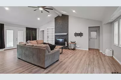 2225 Heather Ln., Tyler, TX 75703 - Photo 6