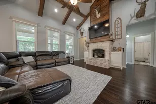 19359 Ridge Point Cir, Lindale, TX 75771 - Photo 8