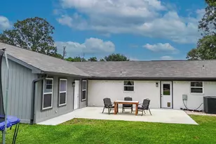 2395 E Royal Dr, Chandler, TX 75758 - Photo 28