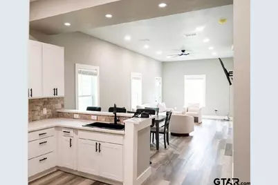 103 E Hillsboro, Tyler, TX 75702 - Photo 4